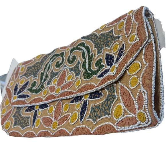 HENRY A LA PENSEE FRENCH HAND BEADED TAPESTRY HAND CLUTCH PURSE FRANCE. - Picture 4 of 8